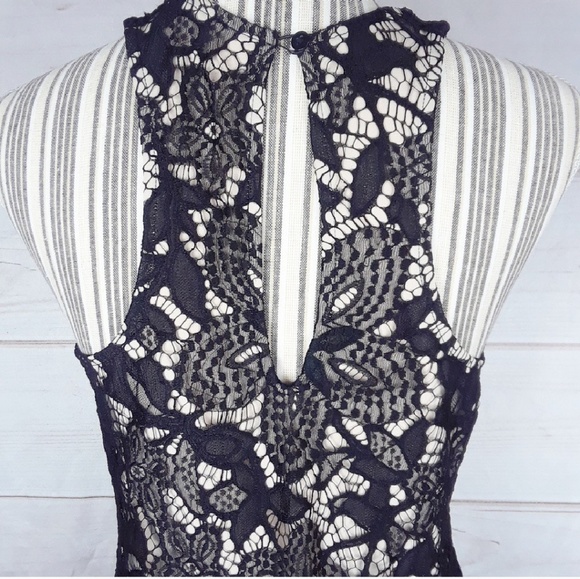 Express Black Lace Dress - Picture 5 of 7